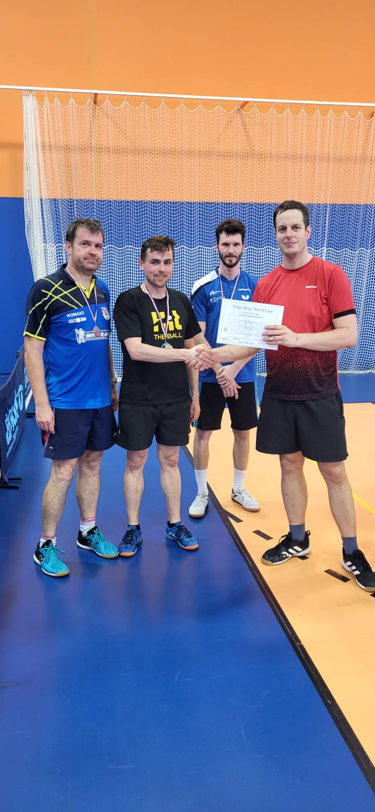 Jan Olek - předání certifikátu